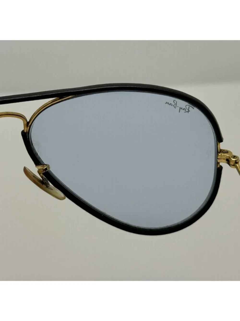 Bausch & Lomb B&L Ray Ban Sunglasses Leather Leathers Photochromatic 58-14